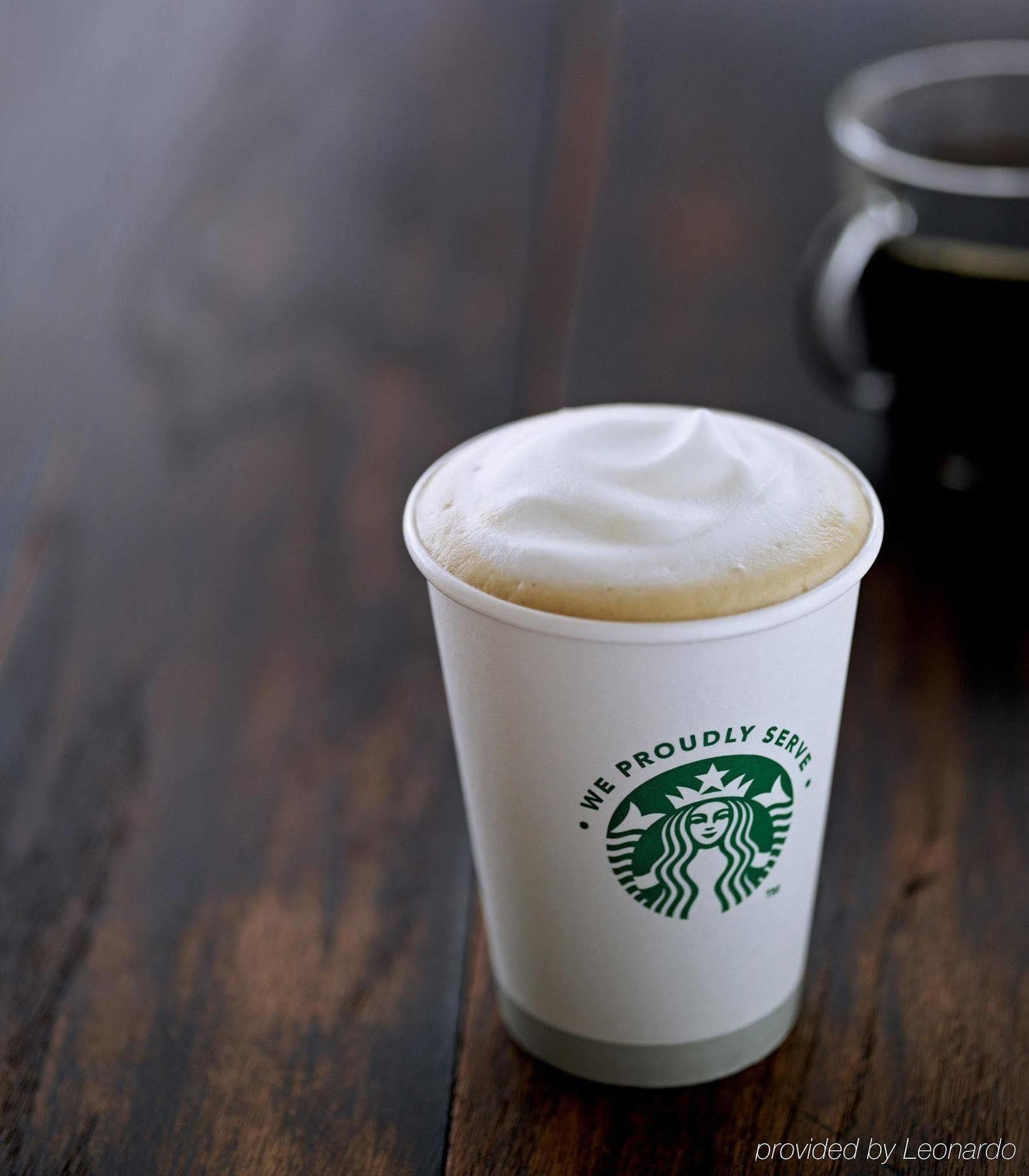 ホテル コートヤード アレクサンドリア オールド タウン サウスウェスト エクステリア 写真